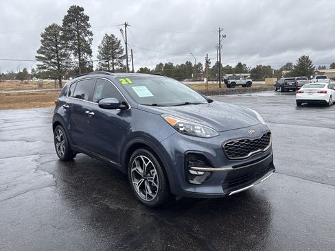 Used 2021 Kia Sportage SX image 2