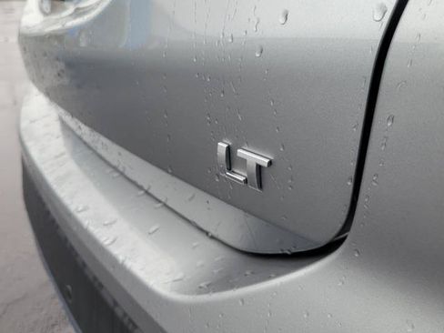 Used 2024 Chevrolet Equinox LT w/ LPO, Floor Liner Package FWD image 28