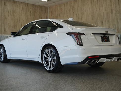 Used 2024 Cadillac CT5 V w/ Super Cruise 2 Package RWD image 7