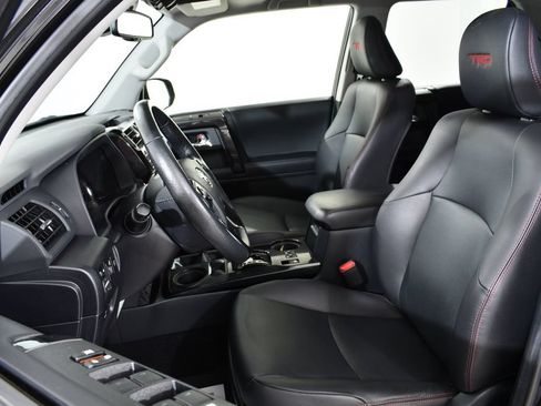 Used 2024 Toyota 4Runner TRD Off-Road Premium w/ TRD Black Wheel Package (TMS) AWD/4WD image 6
