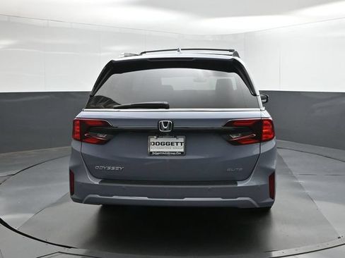 New 2026 Honda Odyssey Elite image 5