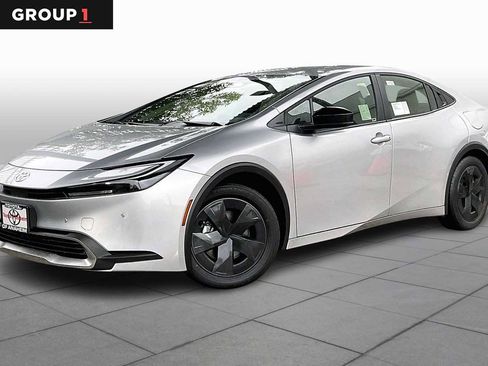 New 2026 Toyota Prius Plug-In Hybrid image 1