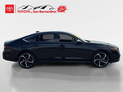 Used 2023 Honda Accord EX image 6