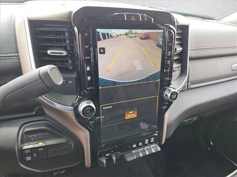 Used 2024 RAM 2500 Laramie AWD/4WD image 16