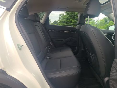 Used 2022 Kia Seltos SX w/ Sunroof Package AWD/4WD image 29