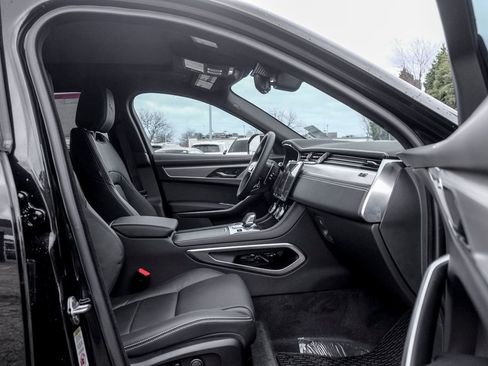 New 2026 Jaguar F-PACE R-Dynamic S image 19