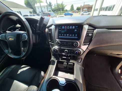 Used 2017 Chevrolet Tahoe LT AWD/4WD image 16