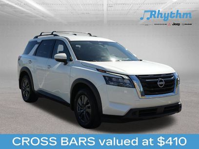 Used 2024 Nissan Pathfinder SV