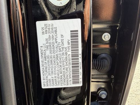 New 2025 Honda Pilot Touring image 30