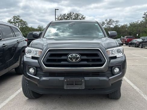 Used 2023 Toyota Tacoma SR5 RWD image 2