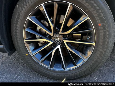 Used 2022 Lexus NX 250 FWD image 6