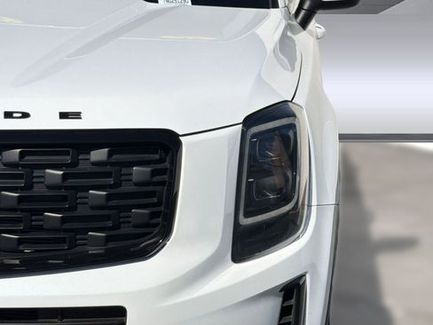 Used 2022 Kia Telluride EX w/ EX Premium Package image 9