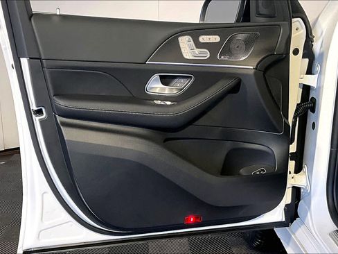 New 2026 Mercedes-Benz GLE 450 4MATIC image 11