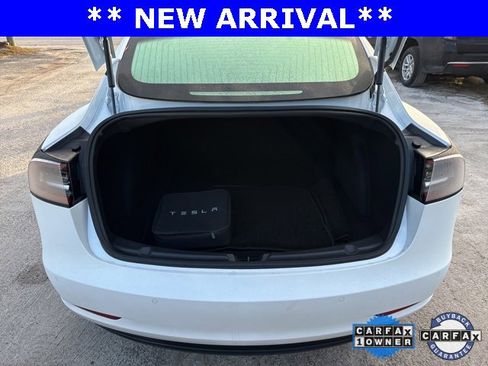 Used 2019 Tesla Model 3 Standard Range Plus image 7