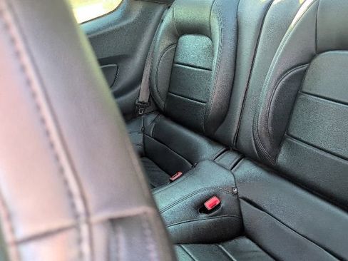 Used 2019 Ford Mustang Shelby GT350 w/ Technology Package image 10