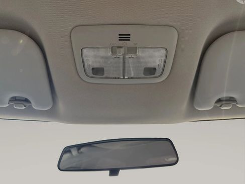 Used 2014 Toyota Corolla LE FWD image 23