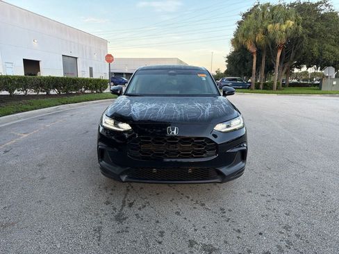 Used 2023 Honda HR-V LX image 5