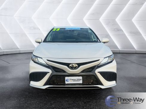 Used 2023 Toyota Camry XSE image 8