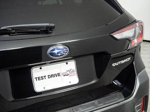 Used 2021 Subaru Outback Premium w/ Popular Package #1 AWD/4WD image 35