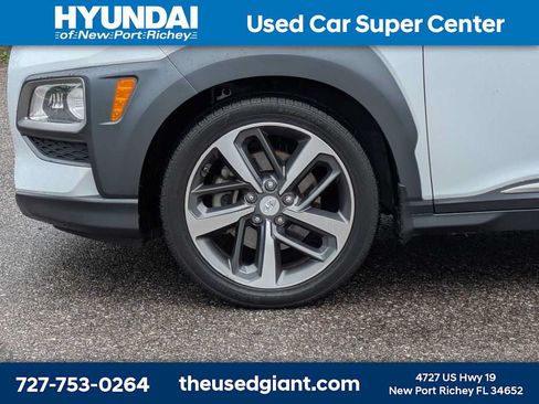 Used 2020 Hyundai Kona Limited FWD image 10