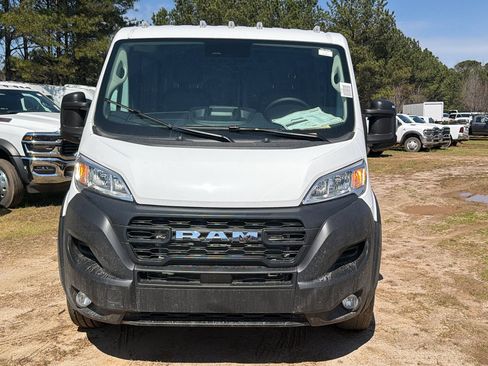 New 2026 RAM ProMaster 2500 w/ Convenience Group image 3