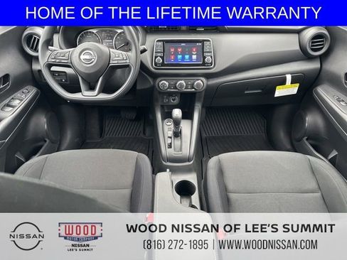 New 2025 Nissan Kicks Play S image 11