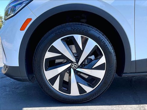 Used 2022 Volkswagen ID.4 Pro S AWD/4WD image 12