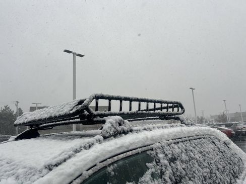 Used 2021 Toyota RAV4 XLE w/ Convenience Package image 17