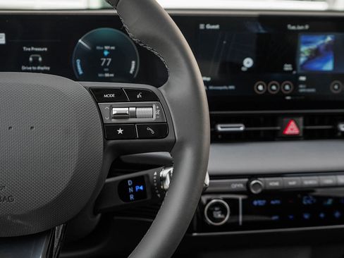 New 2026 Hyundai Ioniq 5 SE AWD/4WD image 21