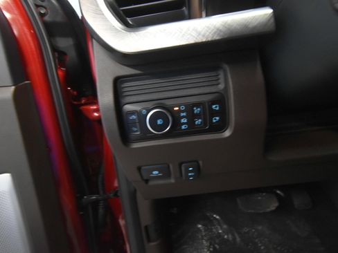 New 2026 Ford F250 4x4 Crew Cab Super Duty image 8