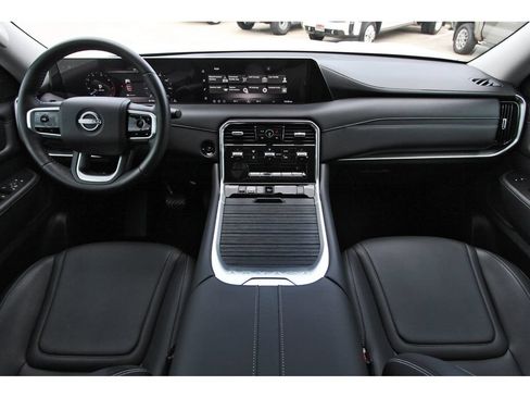 Certified 2026 Nissan Armada SV RWD image 6
