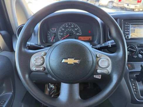 Used 2017 Chevrolet City Express LT w/ Technology Package image 28