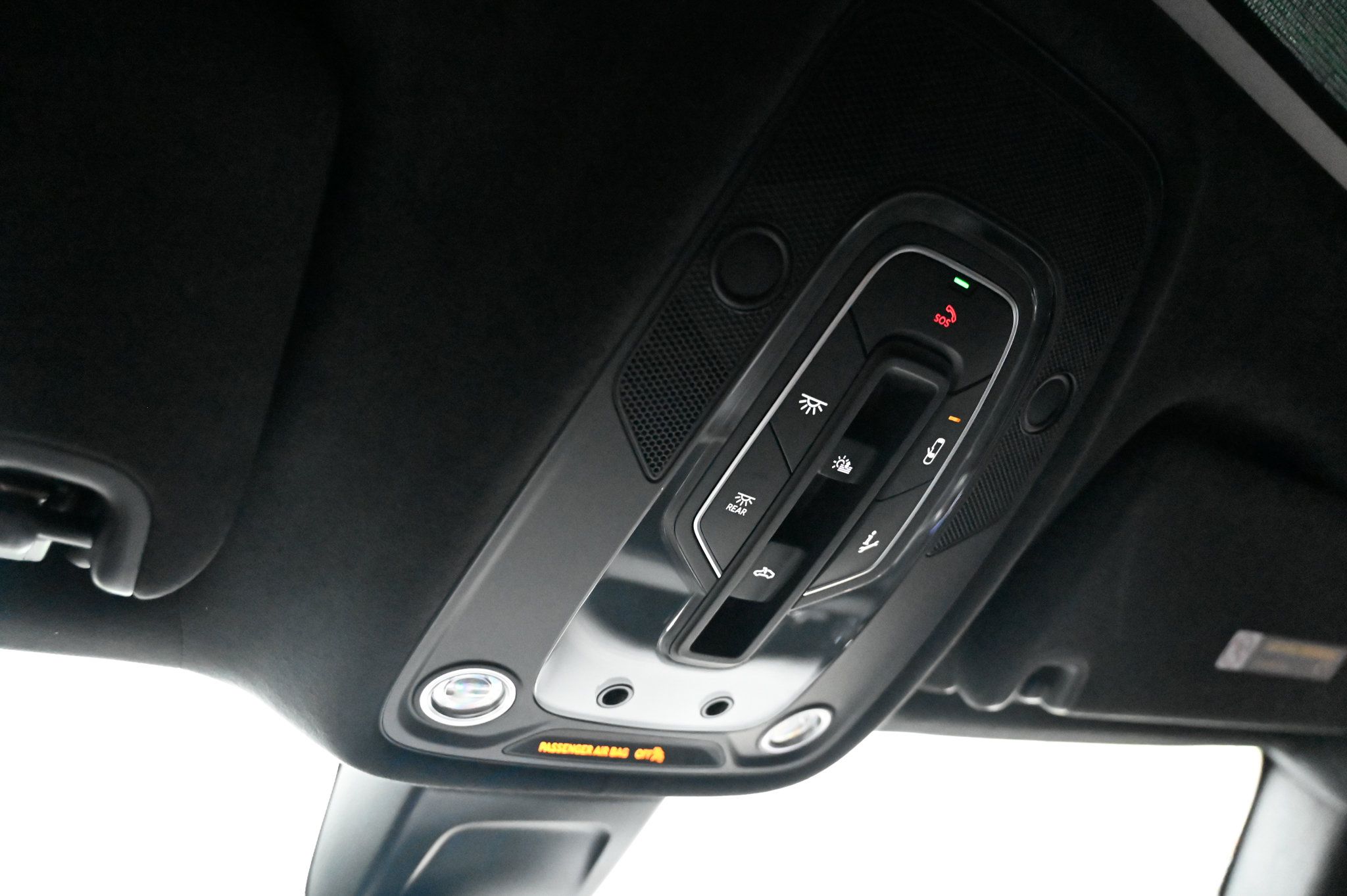 Used 2025 Bentley Bentayga AWD/4WD image 33