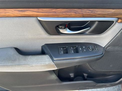 Used 2018 Honda CR-V EX image 19