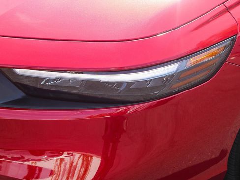 Used 2025 Honda Accord Sport image 5