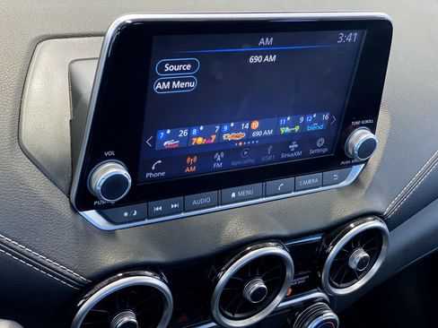 Used 2025 Nissan Sentra SV FWD image 26