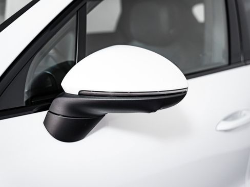 New 2026 Porsche Cayenne image 26