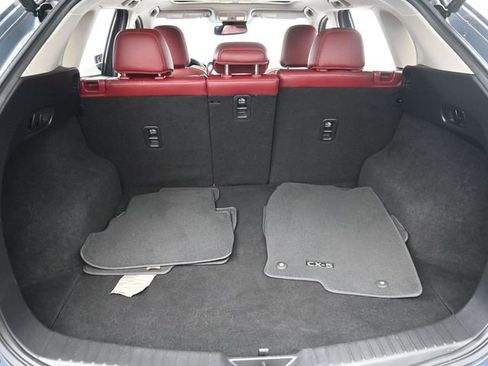 Used 2021 MAZDA CX-5 Carbon Edition image 26