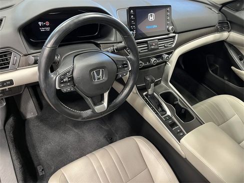 Used 2021 Honda Accord EX-L image 9