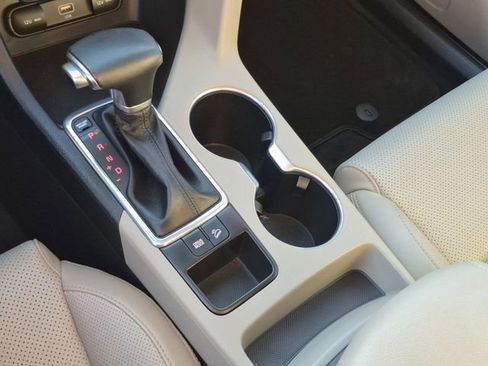 Used 2021 Kia Sportage EX FWD image 12