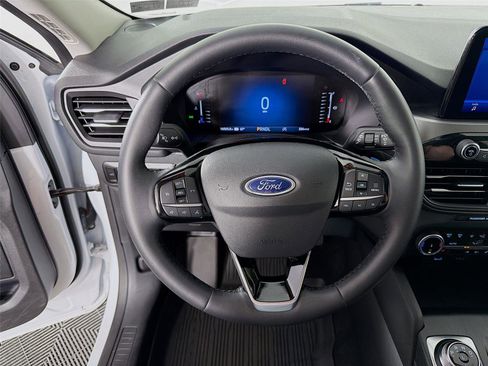 Used 2023 Ford Escape Active AWD/4WD image 12