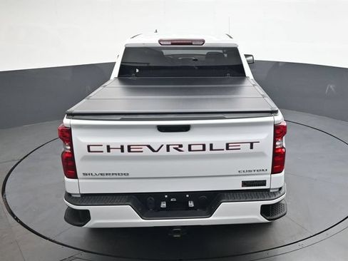 Used 2023 Chevrolet Silverado 1500 Custom AWD/4WD image 22