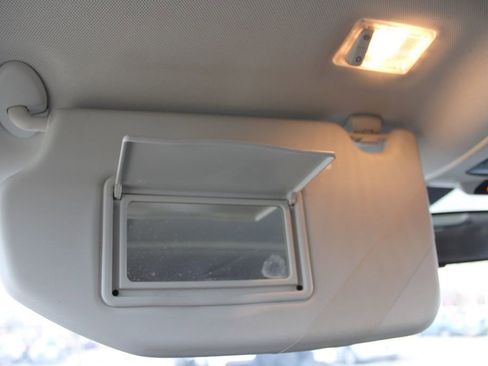 Used 2018 Ford EcoSport SE w/ SE Convenience Package image 45