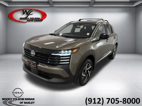 New 2026 Nissan Kicks SV FWD image 1