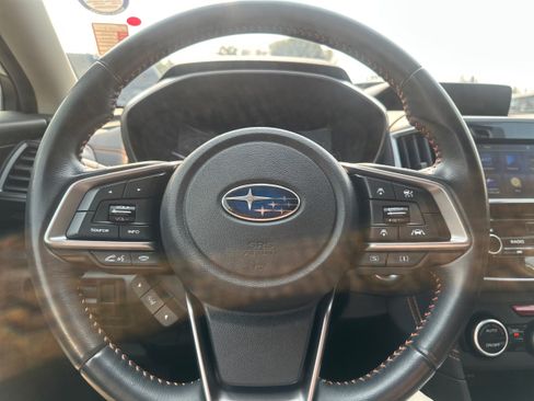 Used 2020 Subaru Crosstrek 2.0i Premium w/ Moonroof Package 1 AWD/4WD image 18