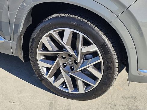 Used 2022 Hyundai Santa Fe Calligraphy image 8