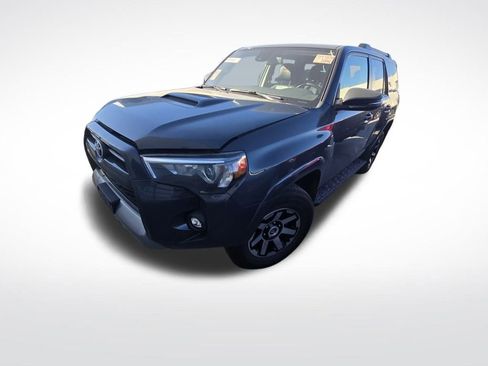 Used 2024 Toyota 4Runner TRD Off-Road Premium image 3