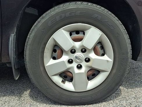 Used 2013 Nissan Rogue S AWD/4WD image 2