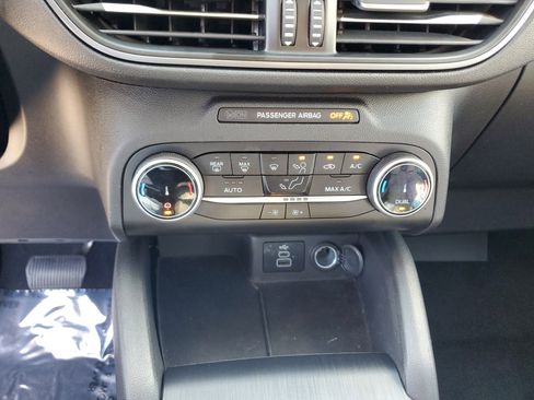 Used 2024 Ford Escape Active FWD image 24