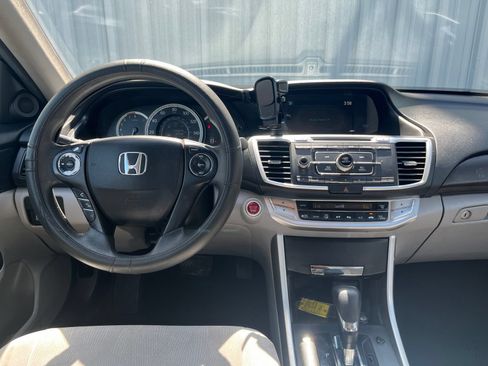 Used 2013 Honda Accord EX image 23